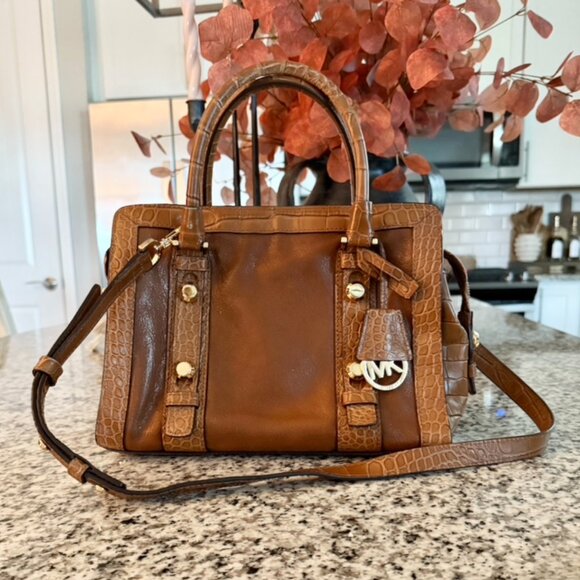 Michael Kors "Collins" Stud Medium Leather Satchel - Picture 1 of 13